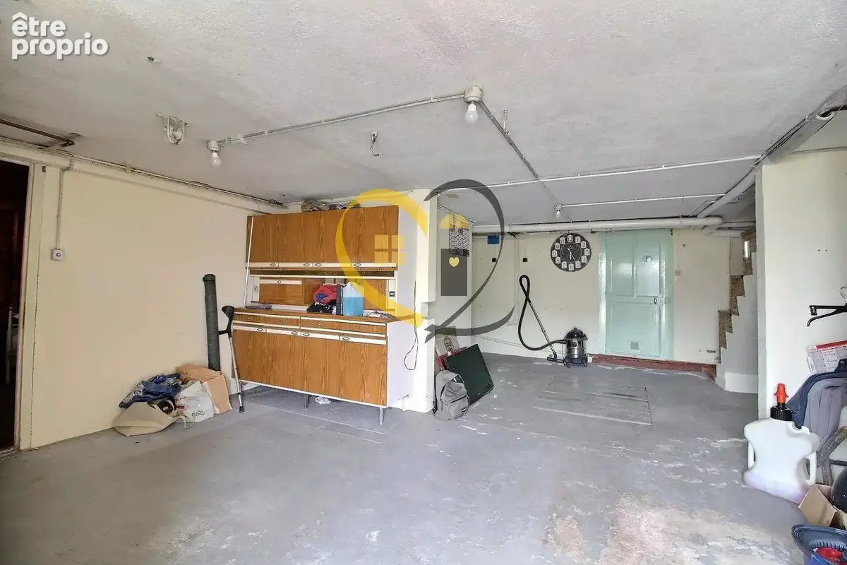 Maison familiale La Chapelle-saint-Ursin - photo 13