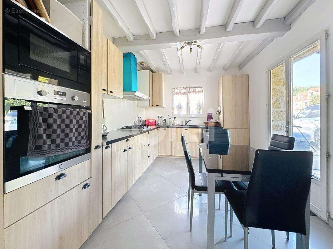 Maison à CHOISY-AU-BAC