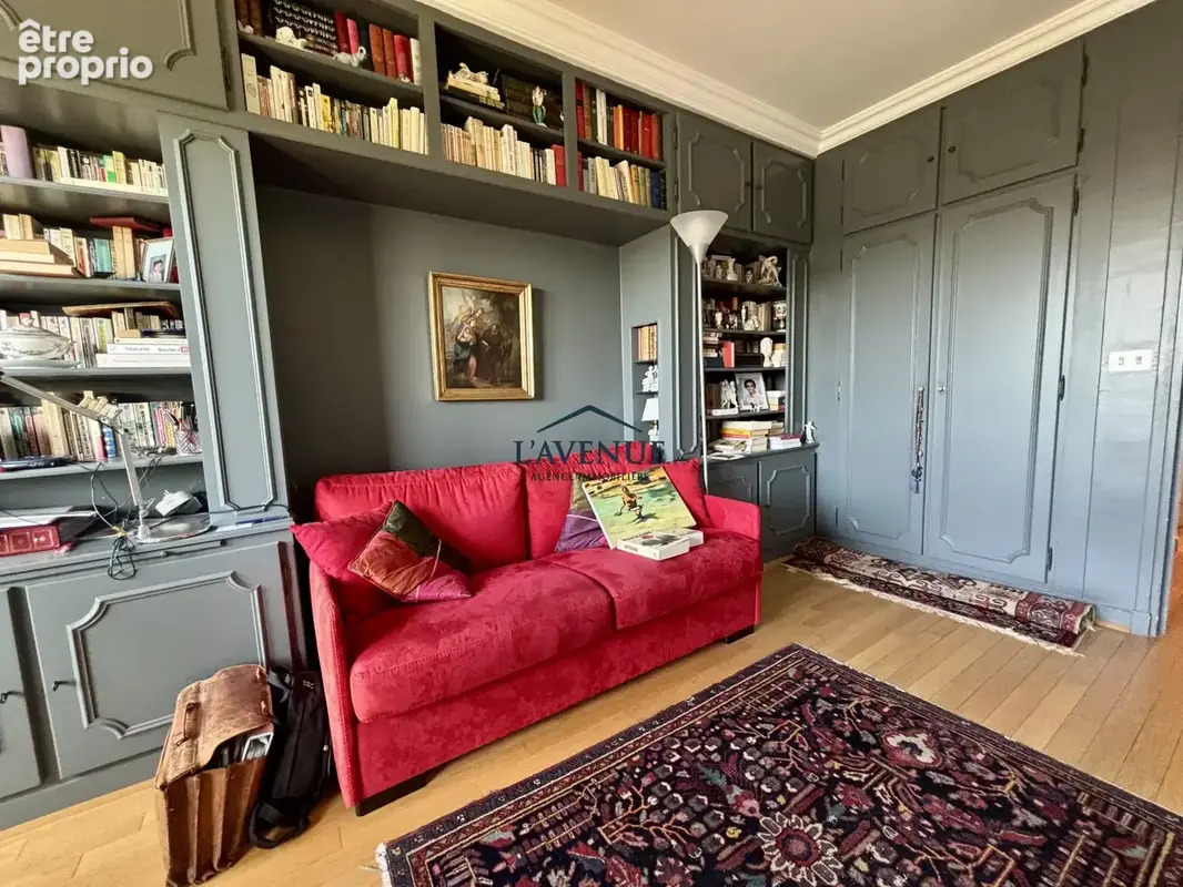 Appartement 5 pièces 109 m² à vendre à Paris-15e (75015) - photo 5