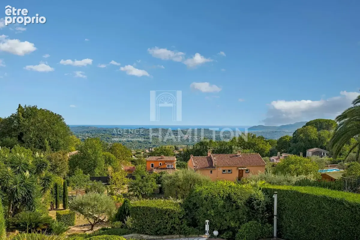Villa à vendre proche de Valbonne avec vue mer, piscine et 5 chambres - photo 15