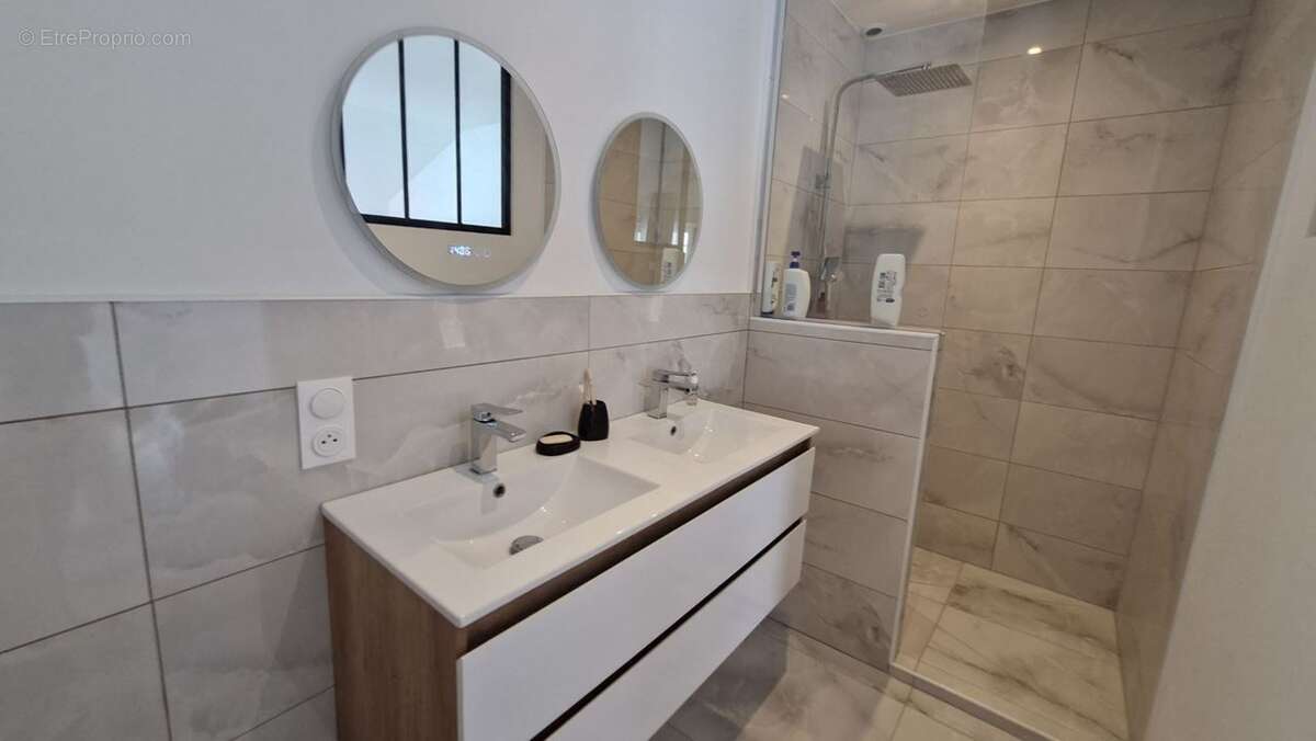 Maison à SAINT-GEORGES-DE-DIDONNE