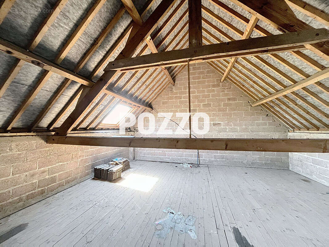 Maison à SAINT-GEORGES-D&#039;ELLE