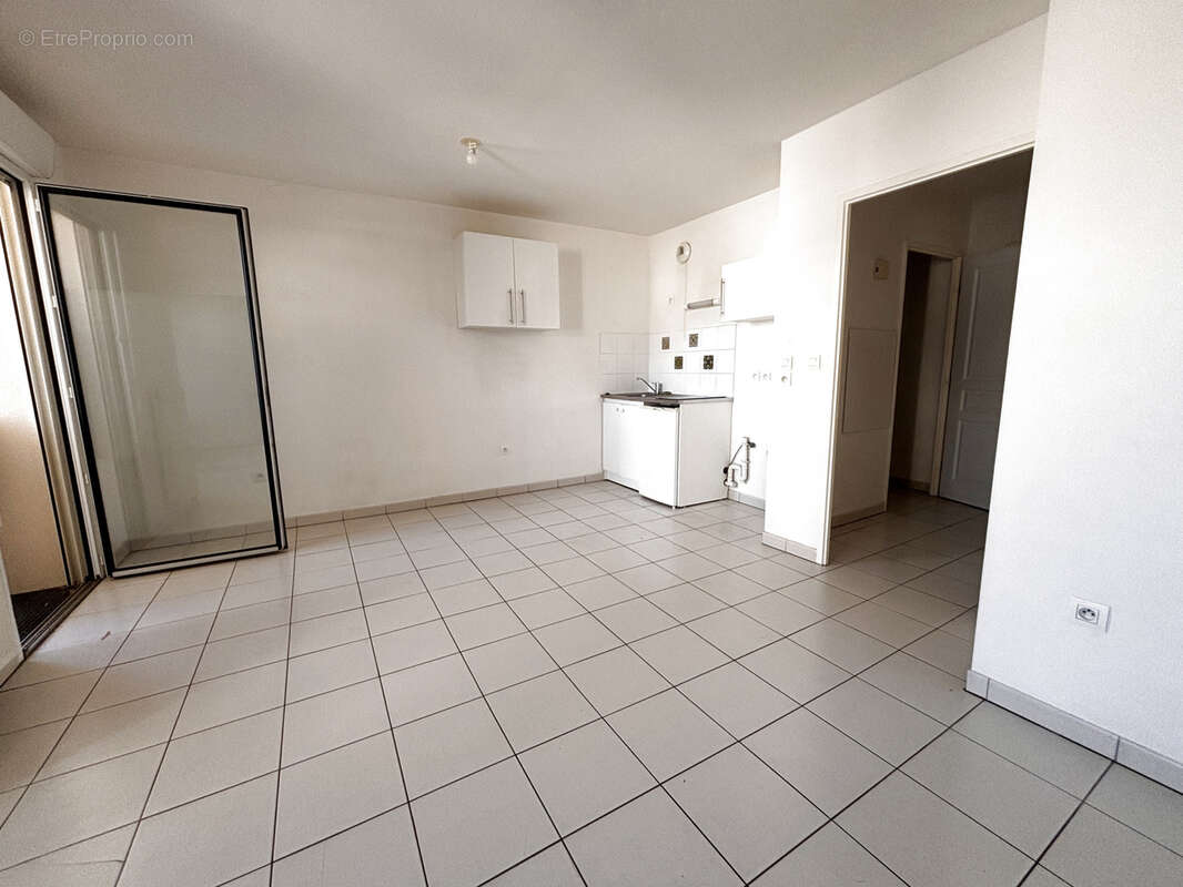MARLY LA VILLE,  STUDIO de 36m2 habitable avec balcon et parking - photo 3