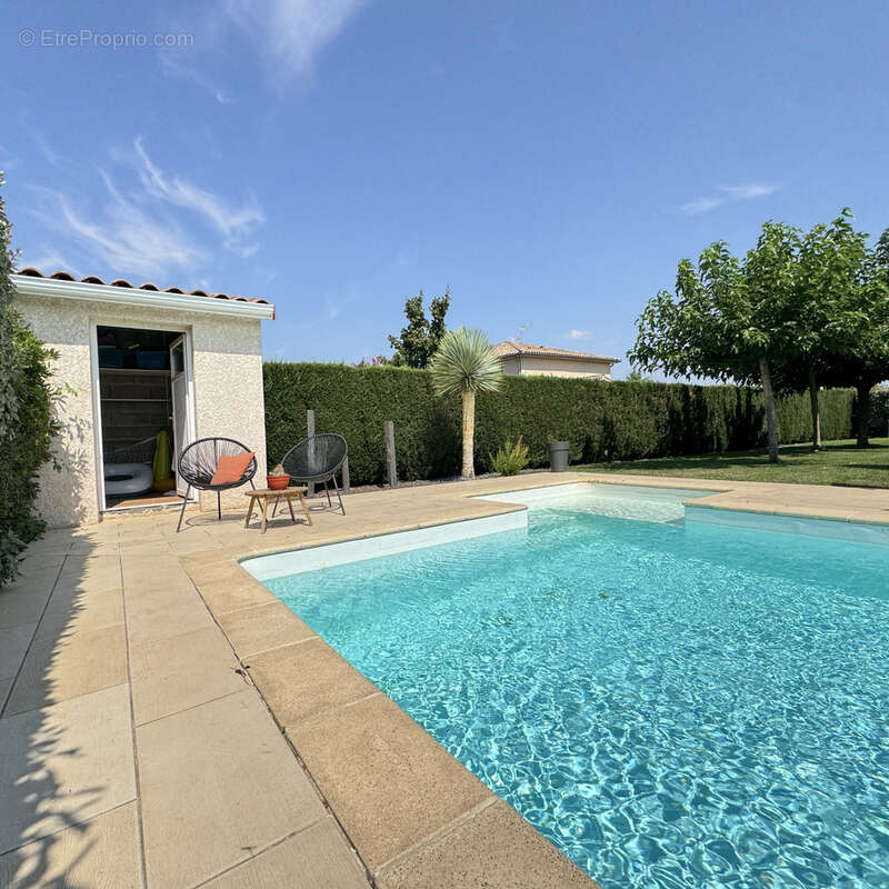 Superbe maison familiale de 153 m2 avec piscine, au calme - photo 4
