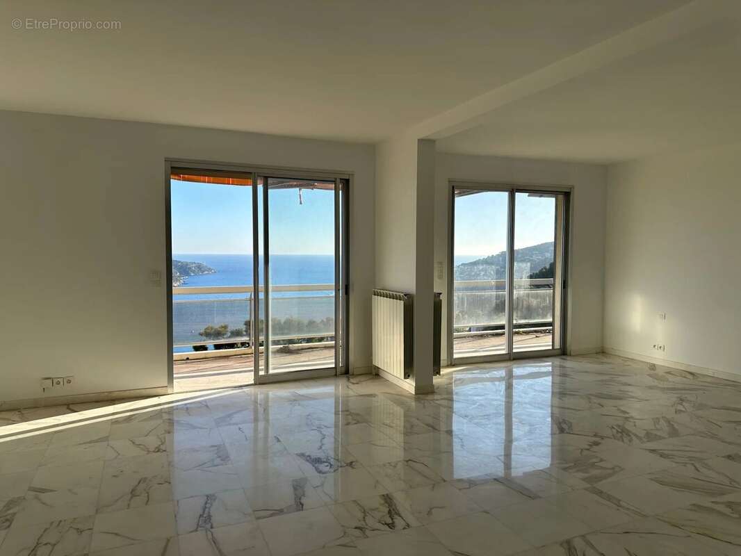 Appartement à VILLEFRANCHE-SUR-MER