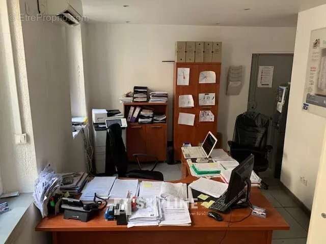 Commerce à MARSEILLE-4E