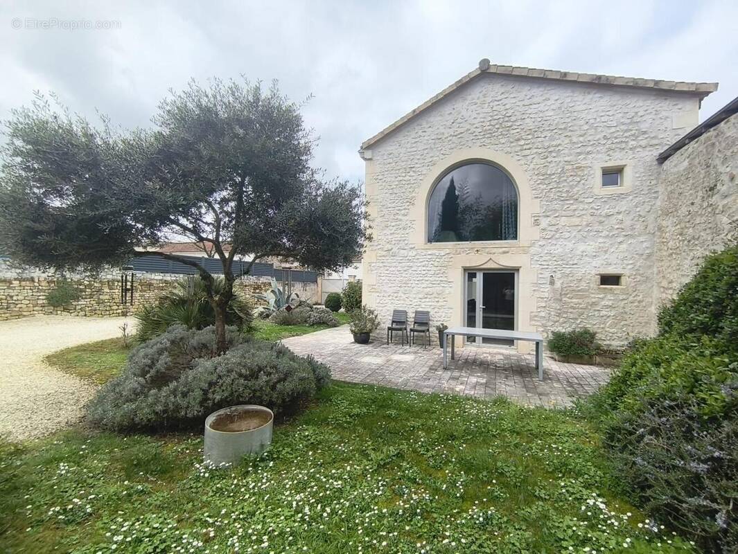 Photo 1 - Maison à JONZAC