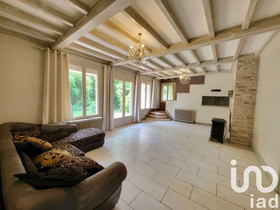 Photo 6 - Maison à BONNEUIL-MATOURS