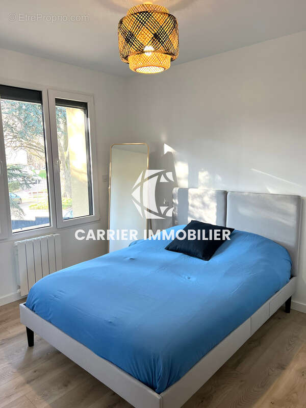 Appartement à SAINT-GENIS-LAVAL