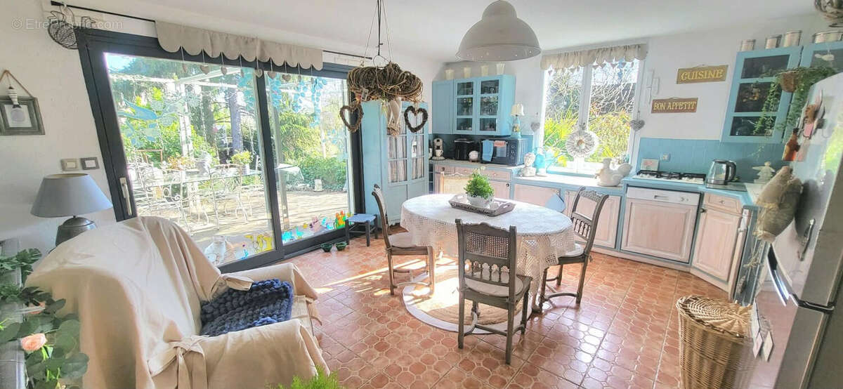 Maison à THOMERY