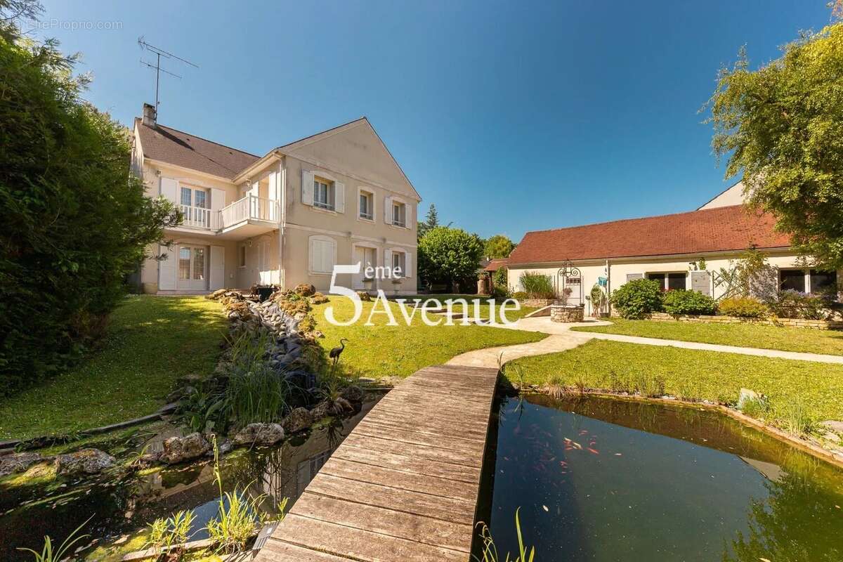 Maison à LAGNY-SUR-MARNE
