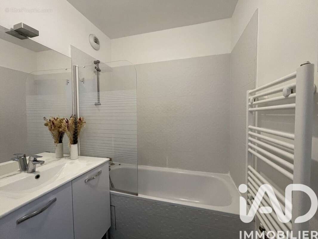 Photo 9 - Appartement à MENNECY