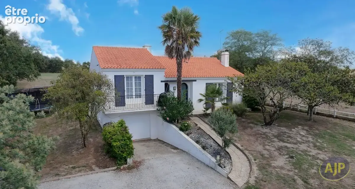 Maison à SALLERTAINE