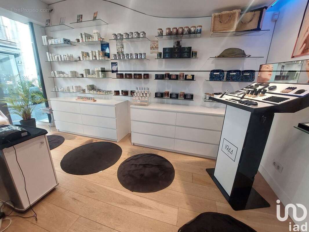 Photo 4 - Commerce à NANTES
