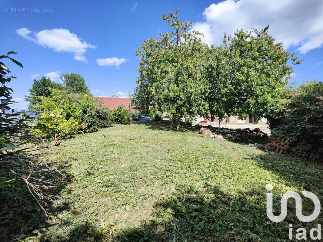 Maison 245 m² à Lommoye  - photo 2