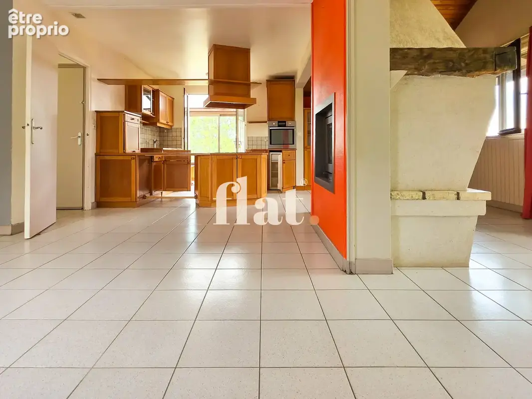 Saint-julien   maison 190 m2 utiles - 140 m2 hab garages - atelier - indépendant - photo 13