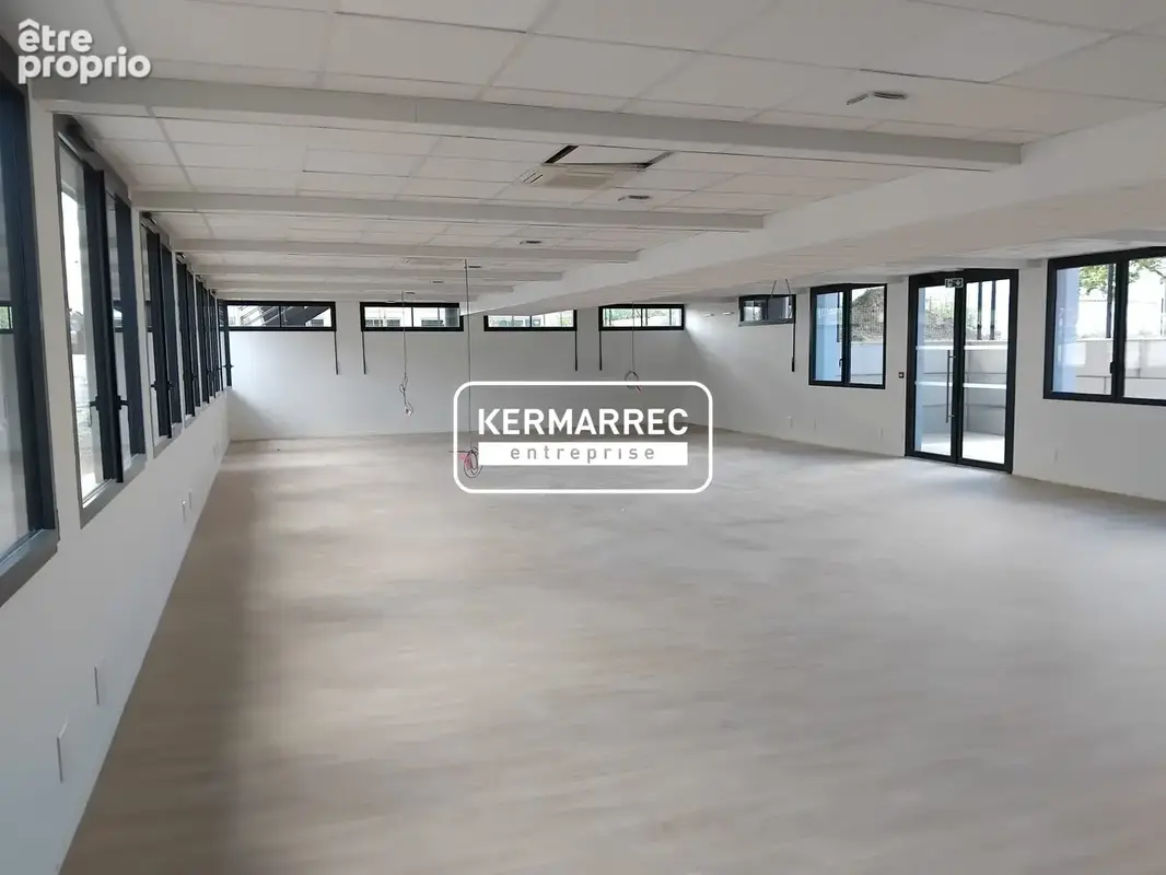 Commerce 207 m² à vendre à Pace (35740) - photo 5