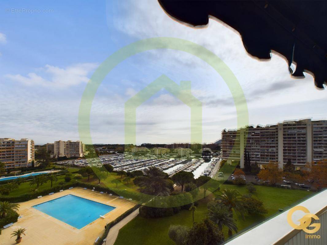 Appartement à MANDELIEU-LA-NAPOULE