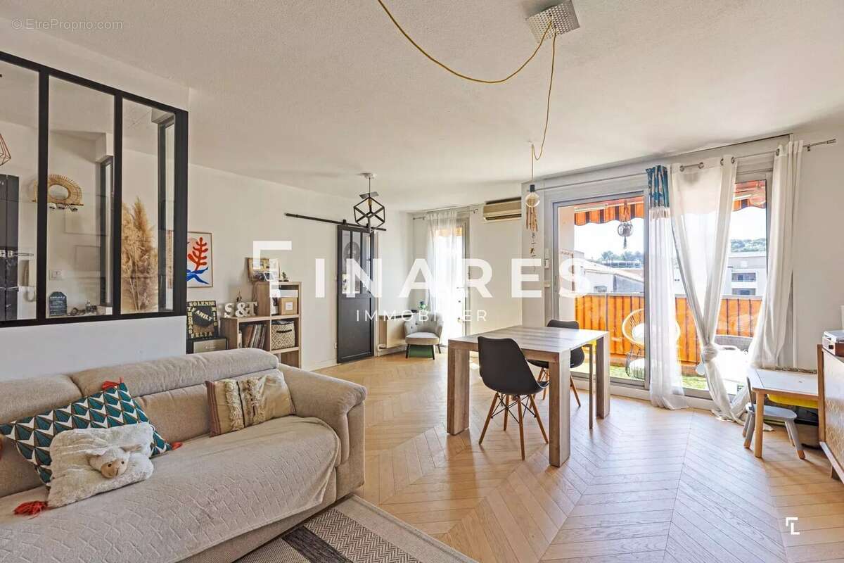 Appartement à AUBAGNE