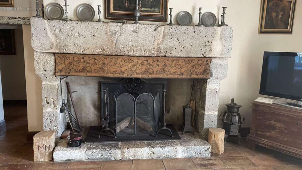 Maison à PORT-SAINTE-MARIE