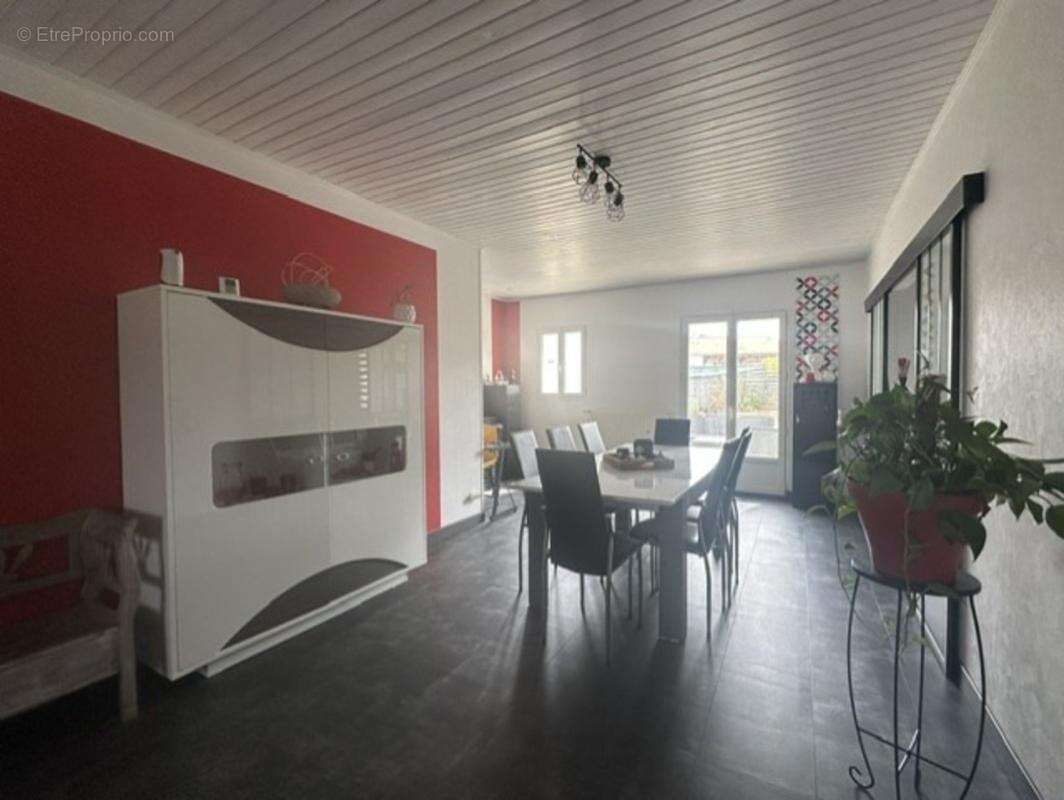 La Boissière des Landes, maison trois chambres 85 m², garage 30 m², jardin 384 m² au calme - photo 3