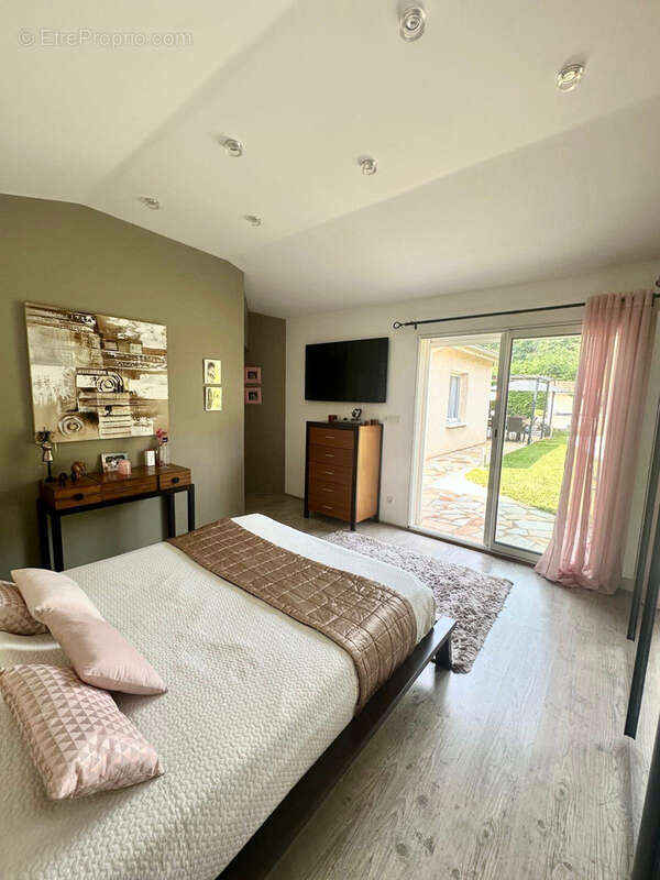 Maison à SAINT-CHAMOND