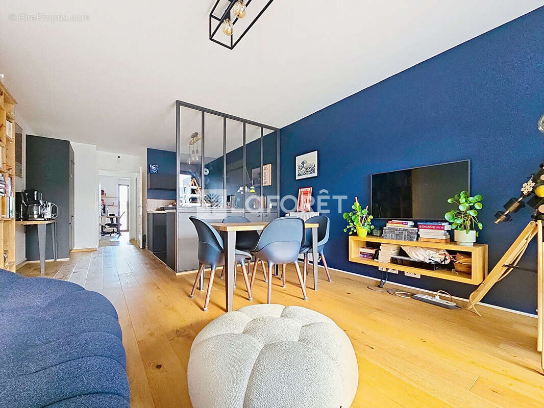 Appartement à BUSSY-SAINT-GEORGES