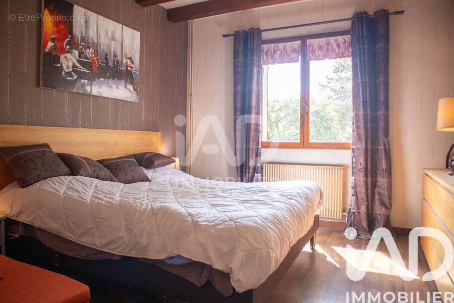 Photo 9 - Maison à LIVERDY-EN-BRIE