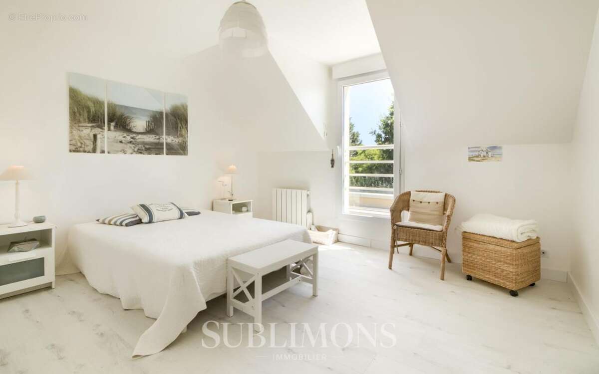 Saint-marc-sur-mer - maison contemporaine 140 m² - 4 chambr - photo 8