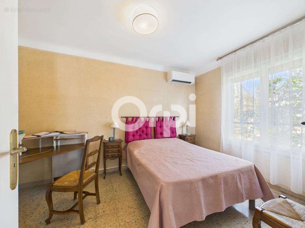 Maison à MANDELIEU-LA-NAPOULE