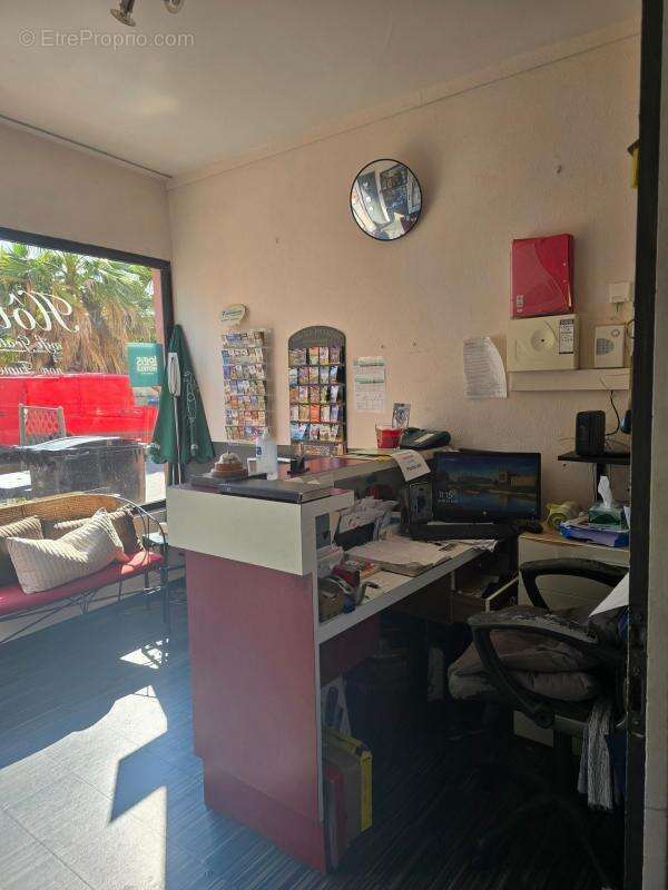 Commerce à PONTORSON