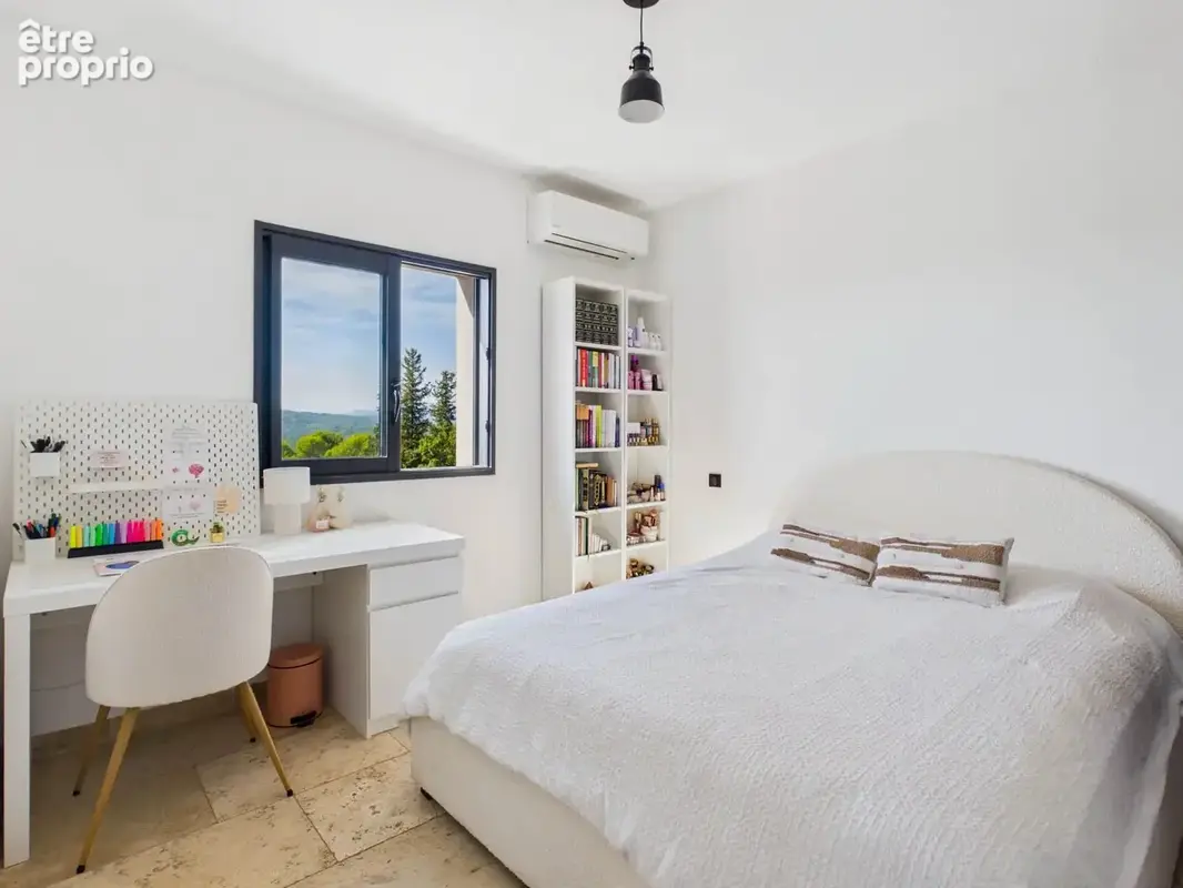 Villa moderne 275 m² avec studio et 3 garages  - Montauroux - photo 13