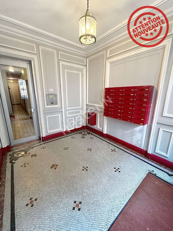 Appartement à PARIS-18E