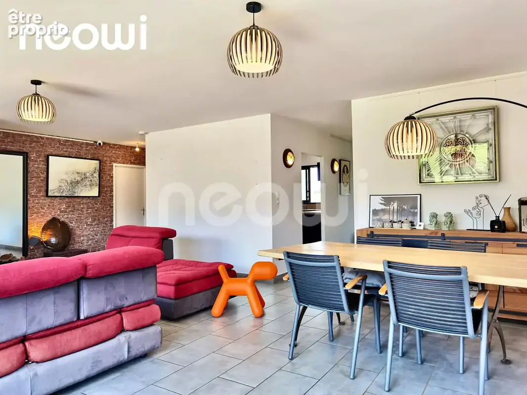 AYRENS – Maison contemporaine avec étang privé, un véritable havre de paix - photo 5