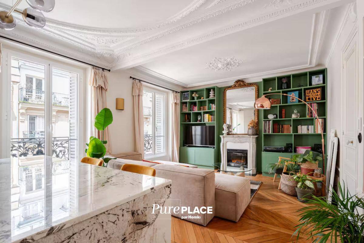 Appartement à PARIS-9E