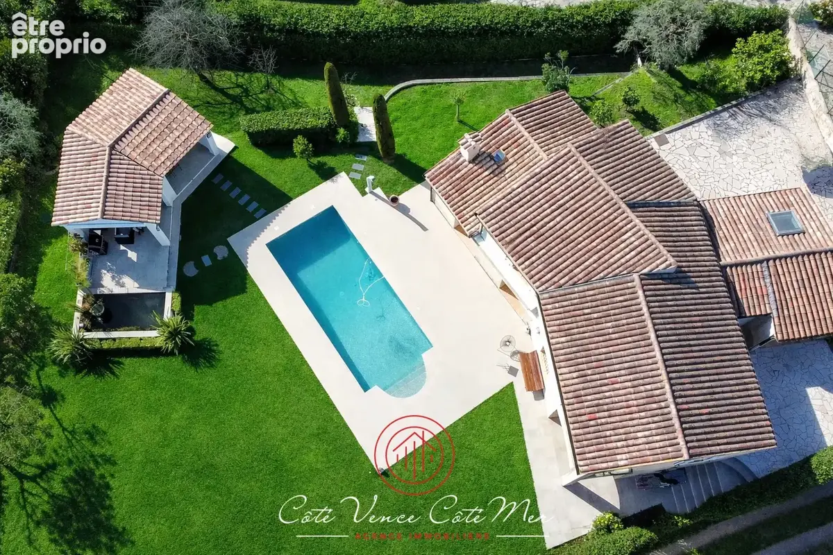 Maison familiale de 181 m2 avec piscine à Vence (06140) - photo 2