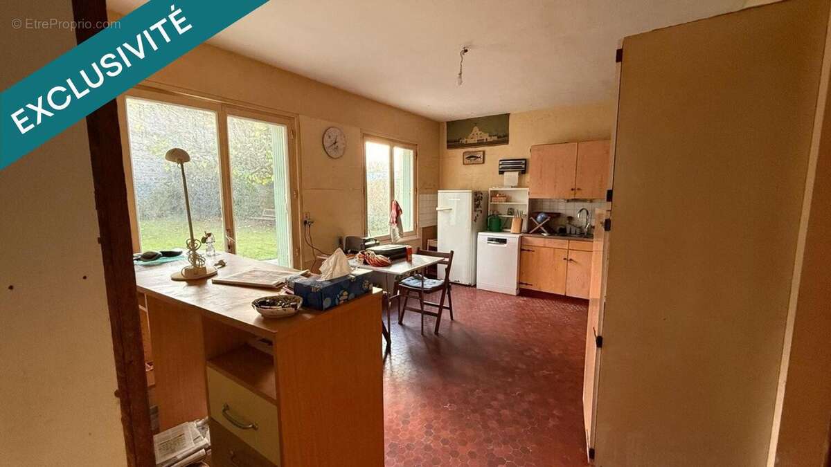 Maison 260 m² à Penvenan  - photo 3