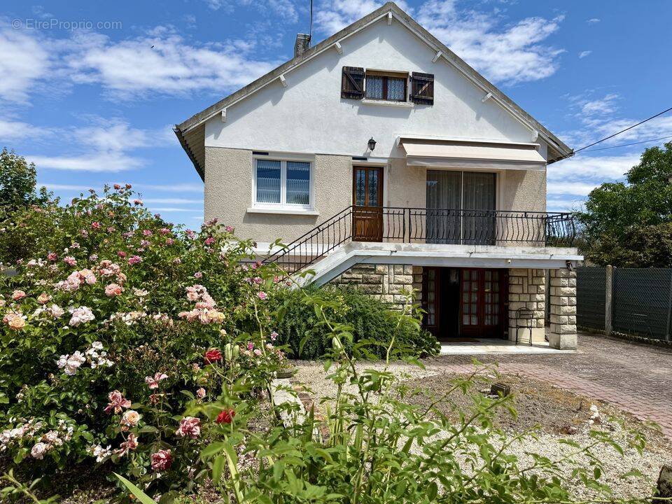 Maison à DONNEMARIE-DONTILLY