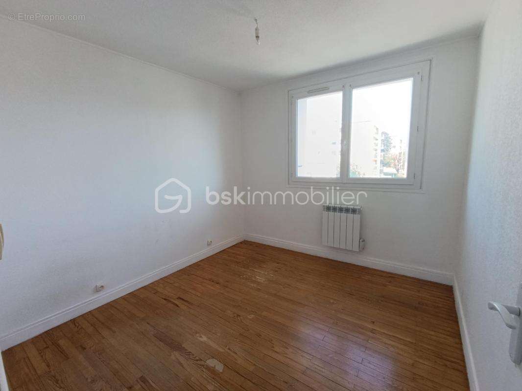 Appartement à RIVES