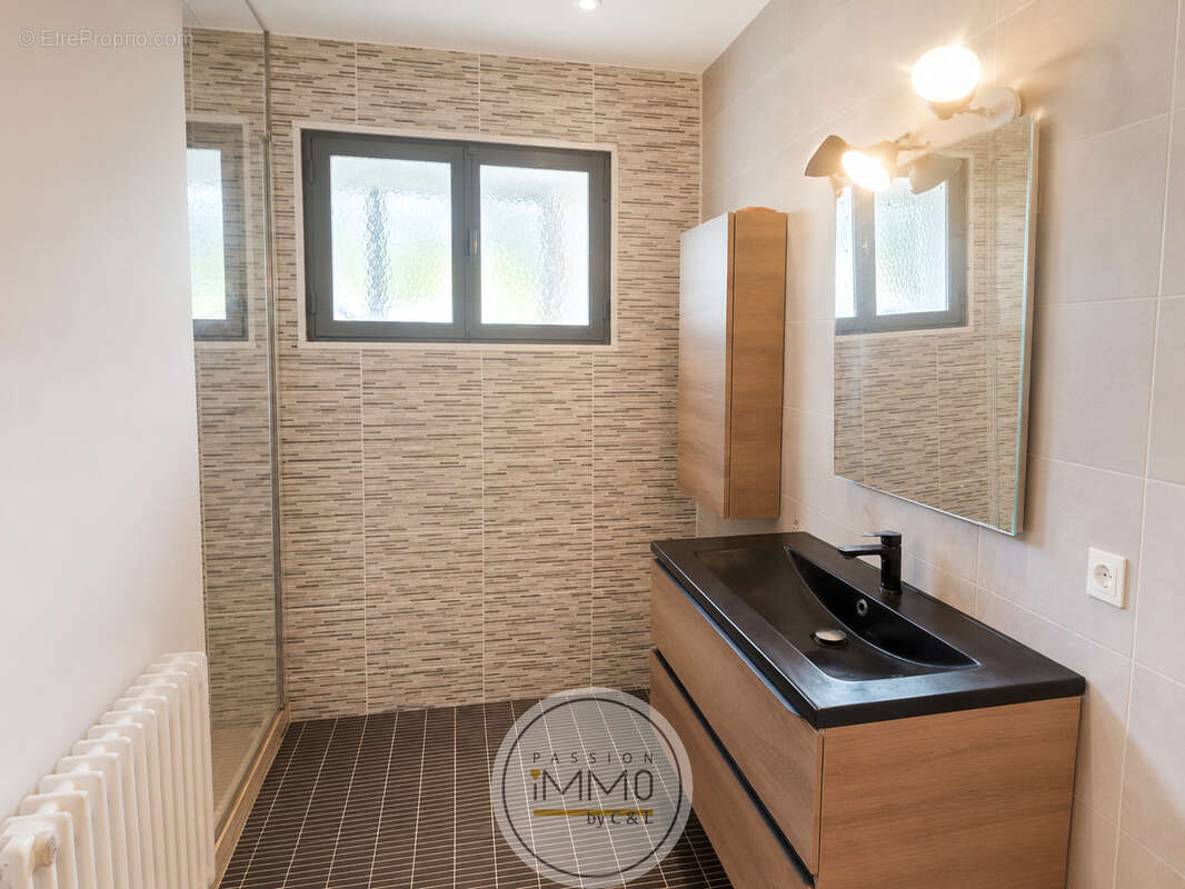 Appartement quartier recherché refait à neuf, SISTERON - photo 5