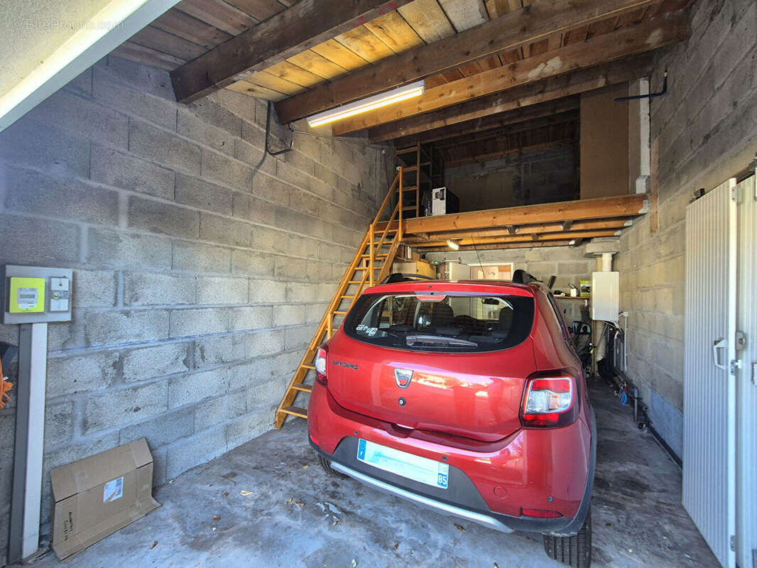 Maison à SAINT-HILAIRE-DE-RIEZ