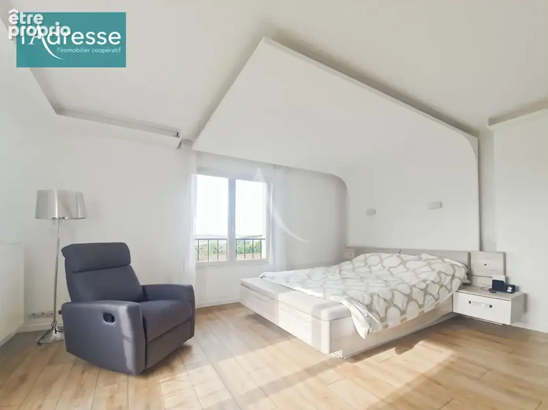Maison Meulan En Yvelines 263 m², sous sol total, 1500 m² de parcelle - photo 10
