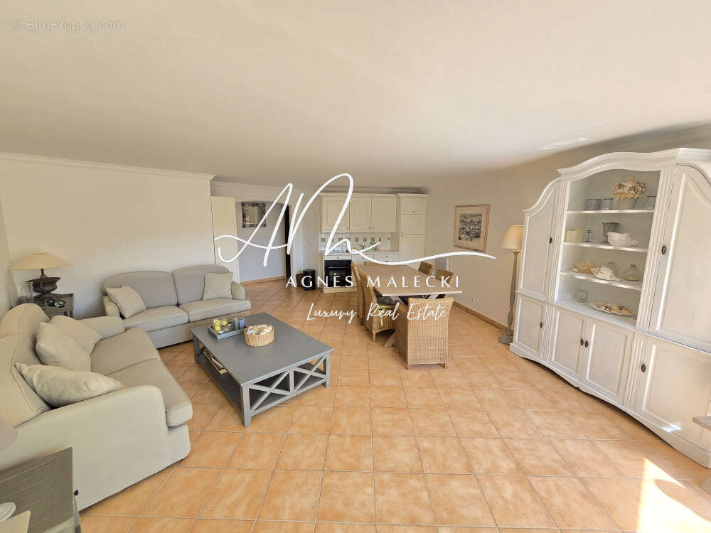 Appartement à CAVALAIRE-SUR-MER