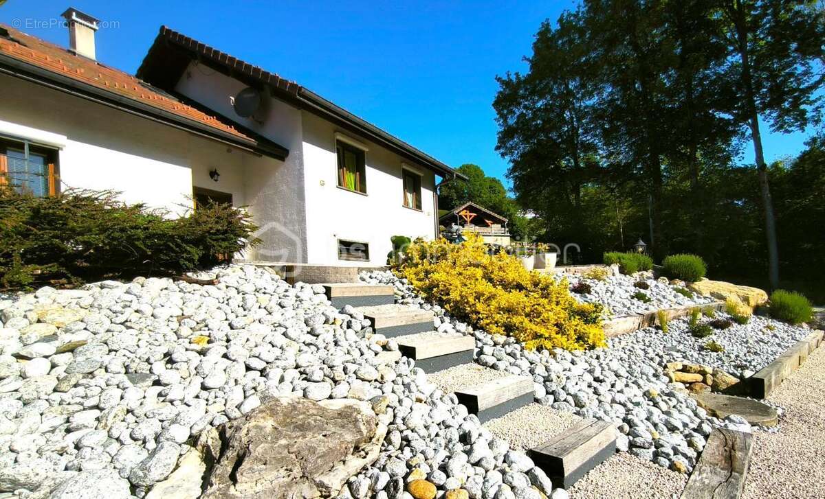 Jolie maison 158m2 - photo 8