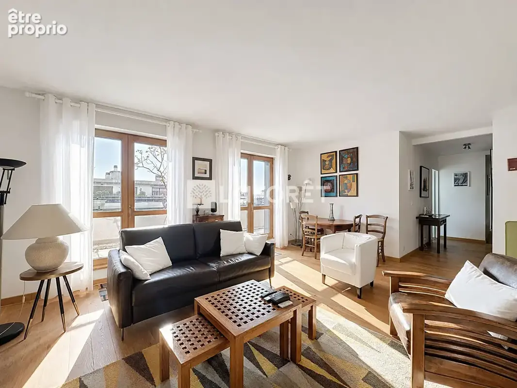 Appartement à SURESNES