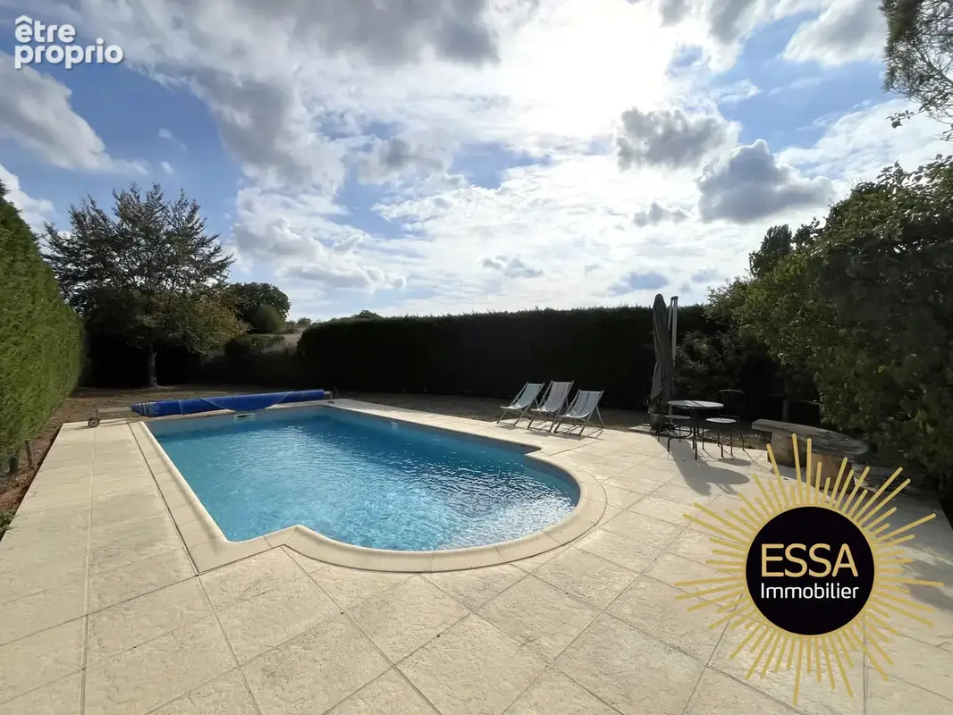 Maison 8 pièces 155 m² à vendre à Chavenay (78450) - photo 3