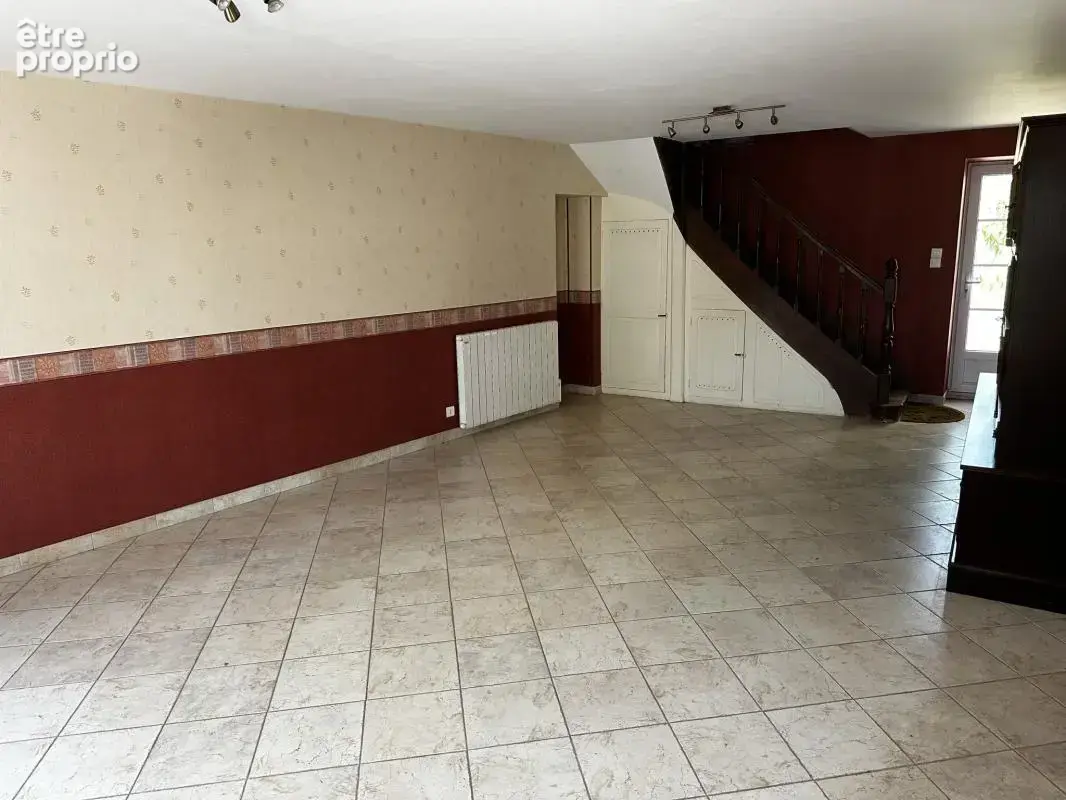 Maison de bourg à 5' Nord de Blois - photo 3