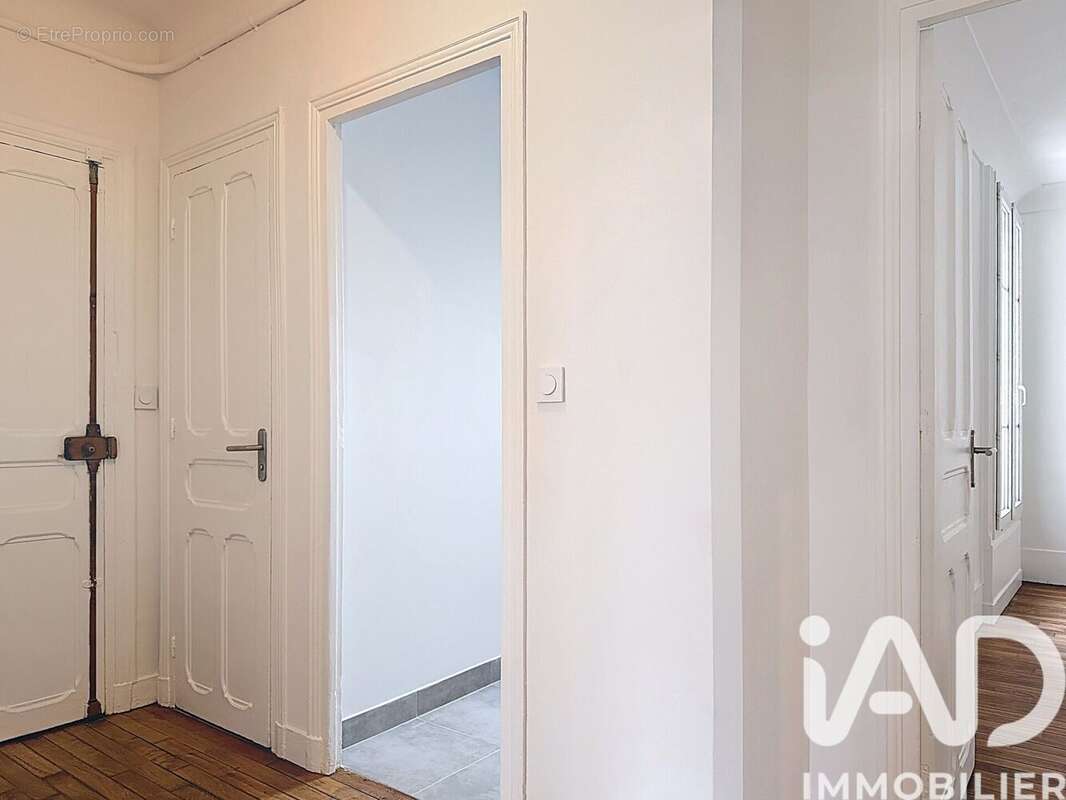 Photo 7 - Appartement à ASNIERES-SUR-SEINE
