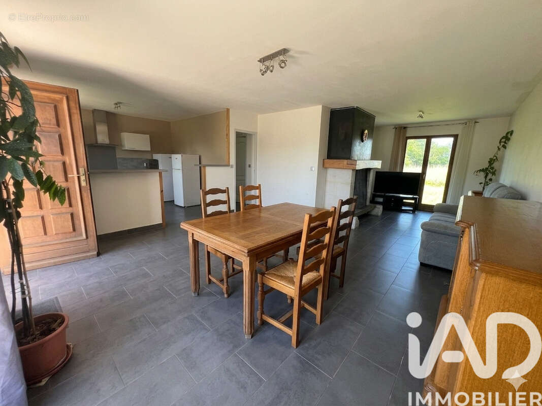 Photo 4 - Maison à GALGON