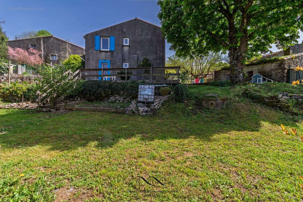 Maison 121 m² à Villardebelle  - photo 2